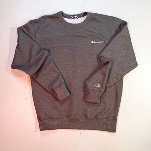 Champion Men’s Gray Crewneck Sweatshirt | Size Medium | Classic Logo